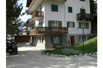 Itálie Privát Cortina d'Ampezzo, Exteriér